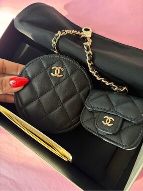 Source Unknown Black Quilted Coin Pouch and Mini Wallet with Gold Hardware
